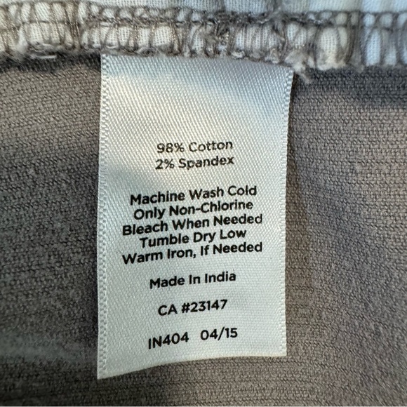 Talbots Womens Jeans Gray Straight Sz 12 FLAWLESS FIVE-POCKET Corduroy - Picture 10 of 10